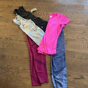 Old Navy Workout clothing - sz med